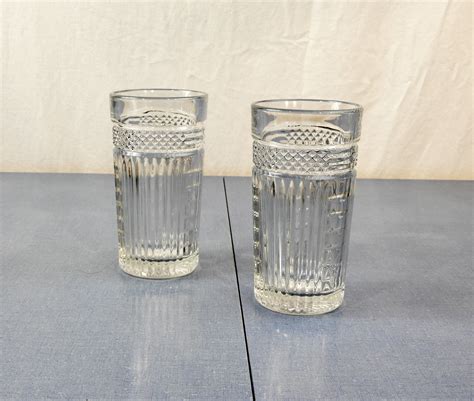Vintage Glass Tumblers 2 16 Oz Libbey Usa Clear Ribbed Glasses Hobnail Diamond Kitchen