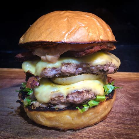 I tried the In-N-Out recipe from Joshua Weissman ((: : r/burgers