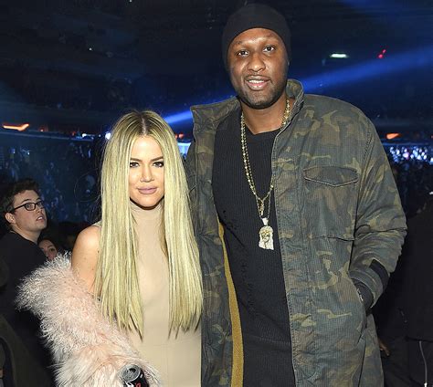 His daughter destiny, who is 18, and son lamar jr who is 16. Khloe Kardashian Wears Lamar Odom's Jacket as They Fly ...