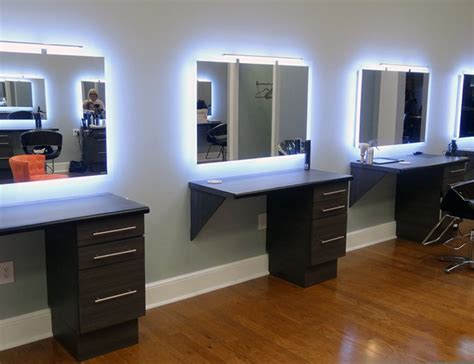 Mirror Beauty Salon Beauty And Health