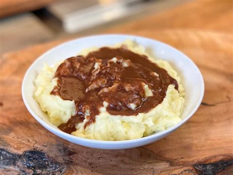Quick And Fluffy Mashed Potatoes With Brown Gravy Recipe Jet Tila