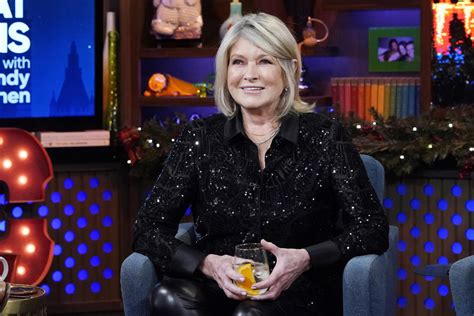 Martha Stewart Shares Gorgeous Nativity Set She Crafted — In Prison
