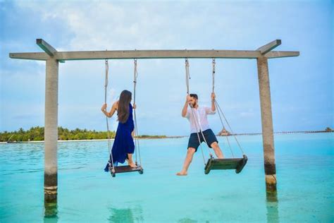 Honeymoondiaries This Couple Got A Honeymoon Shoot Done In Maldives