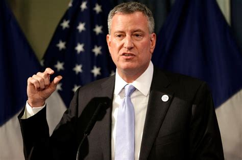 will mayor de blasio let crime run rampant in the projects