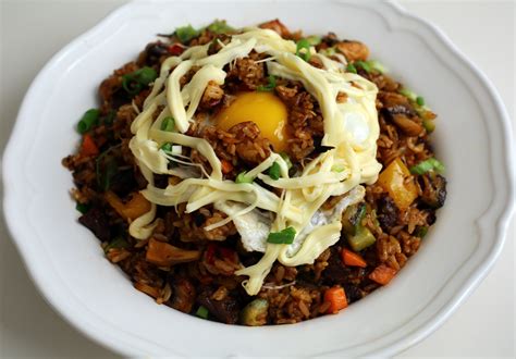 Kimchi fried rice is really popular in taiwanese restaurants, and chinese ingredients in general can merge well with the dish to create interesting fusions. Fried rice (Bokkeumbap) recipe - Maangchi.com
