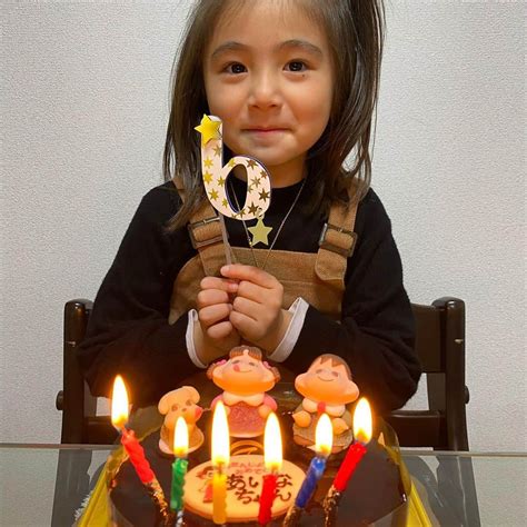 石津大介さんのインスタグラム写真 石津大介instagram 今日は6歳のお誕生日 ️ こんなに大きくなりました😊 幼稚園では1番お姉