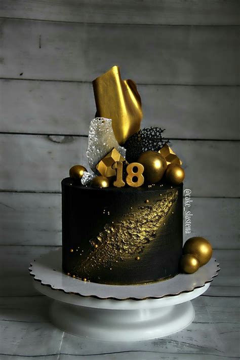 Pin By On Cake Designs Birthday Black And Gold Birthday Cake