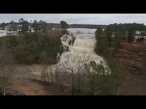 This beautiful site not only provides power for the surrounding areas, but also drinking water, wildlife habitats, flood control and more. Larkwood Fall's Christmas Flood 2015 - YouTube