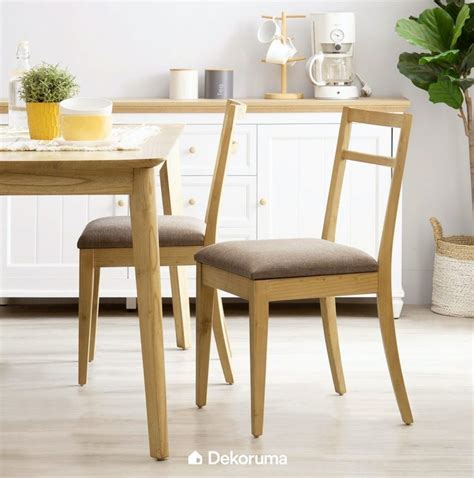 3.kursi cafe minimalis besi kombnasi kayu. 5 Model Kursi Kayu Minimalis Ini Bisa Hidupkan Suasana Rumah
