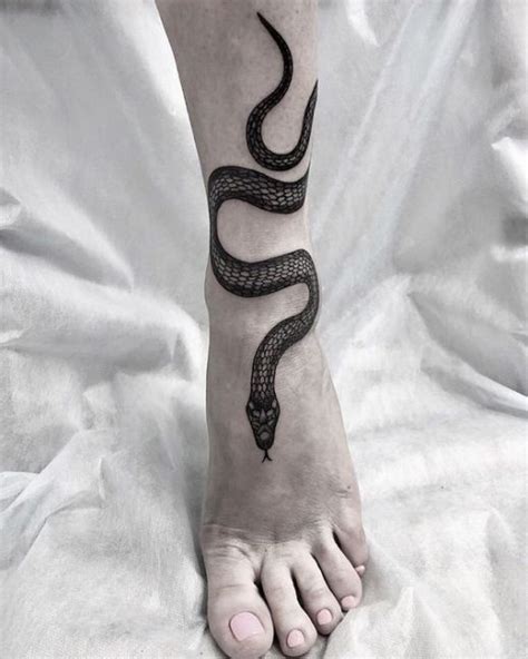 Pin On Serpiente Tatuajes