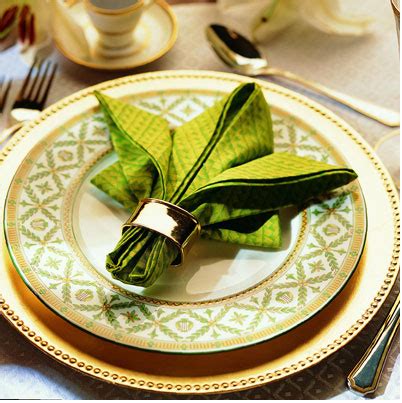 Check spelling or type a new query. Cara Lipatan Table Napkin VIP