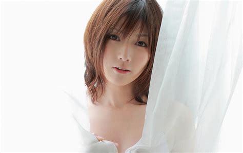 Asian Sexy Idol Yuka Kyomoto