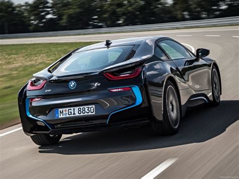 Get the details right here, from the comprehensive motortrend buyer's guide. bmw, I8 car, Hybrib, Future, 4000x3000 Wallpapers HD ...