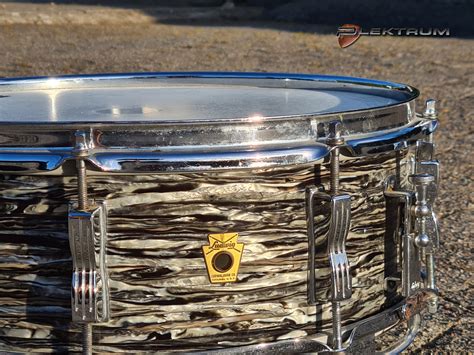Ludwig Vintage Jazzfestival 1960 Oyster Black Pearl Drum For Sale Plektrum