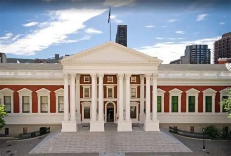 Most Visited Monuments In Cape Town Famous Historic Buildings In Cape