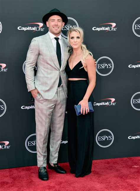 Who Is Zach Ertz Wife Julie Dailynationtoday