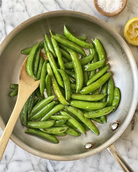 How To Cook Sugar Snap Peas 15 Minute Sautéed Recipe Kitchn