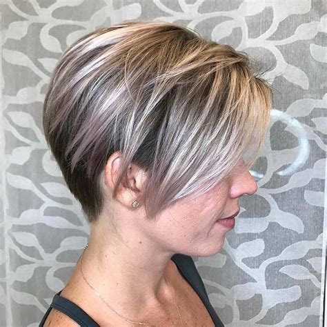 Dark and honey blonde hair color is always a great choice for any woman regardless of her face shape or hair type. 47 Stunning Blonde Highlights for Dark Hair | Page 3 of 5 ...