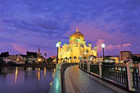 The sultanate of brunei (full name: Tourist Attractions in Brunei And How To Get There - The ...