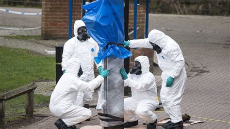 Us Imposes Sanctions On Russia For Nerve Agent Attack In Uk Euractiv
