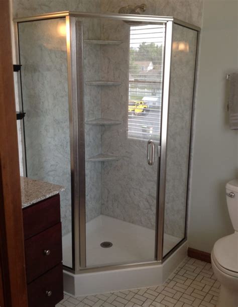 Featured Project Neo Angle Shower New York Sash