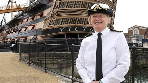 Annunciata La Prima Donna Ammiraglio Della Royal Navy