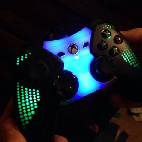 Light Up Xbox One Controller So Cool It Lights Up Neon All