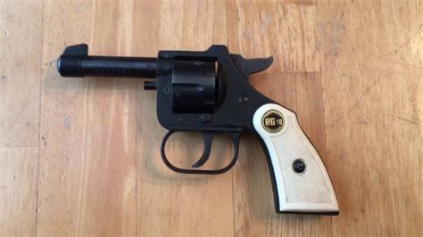 Rohm Rg10 Revolver In 22 Short My New Edc Handgun Youtube