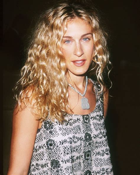 90s hairstyles curled hairstyles long curly hair curly girl sarah jessica parker hair