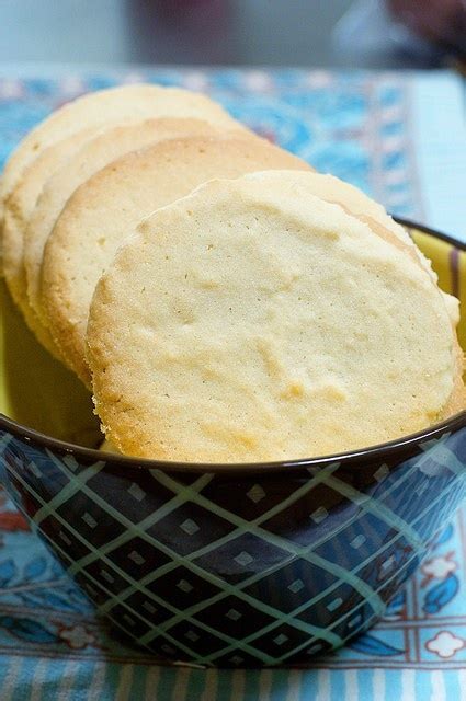 Beautiful cookie ideas to try for easter. pioneer woman's favorite sugar cookie recipe | Sugar cookies recipe, Pioneer woman sugar cookies