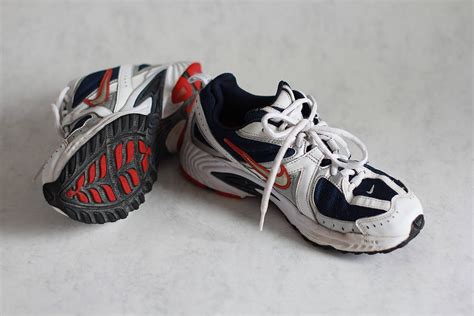 Nike 90s Sneakers Oldschool 1990 Vintage Mid Navy White Red Running