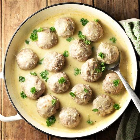 Meatballs In Healthy White Sauce Everyday Healthy Recipes