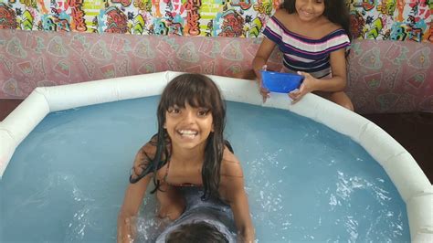 Venha ver como foi o desafio da piscina com participação especial das minhas fãs ana luíza e ana maria. DESAFIO DA PISCINA, NÓS RELEMBRAMOS A BANHEIRA DO GUGU, VEM QUE TÁ INCRÍVEL A VERSÃO DO TB KIDS ...