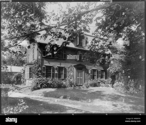 Hawthornes Old Manse Home In Salem Mass Stock Photo Alamy