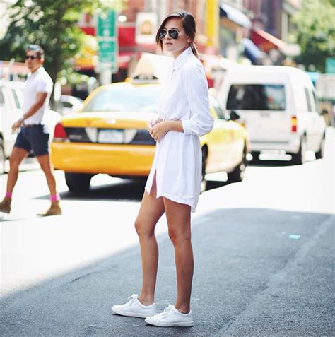 30 Fashionable All White Outfits For Any Season Stayglam
