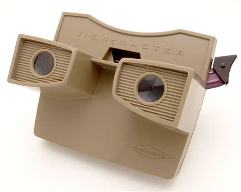 Retro Retail Viewmasters Mastery Of 3d Storytelling In Just 7 Frames