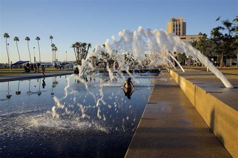 מלונות ליד ‪st joseph center of arkansas‬. Seaport Village--By the Sea - Meine Website