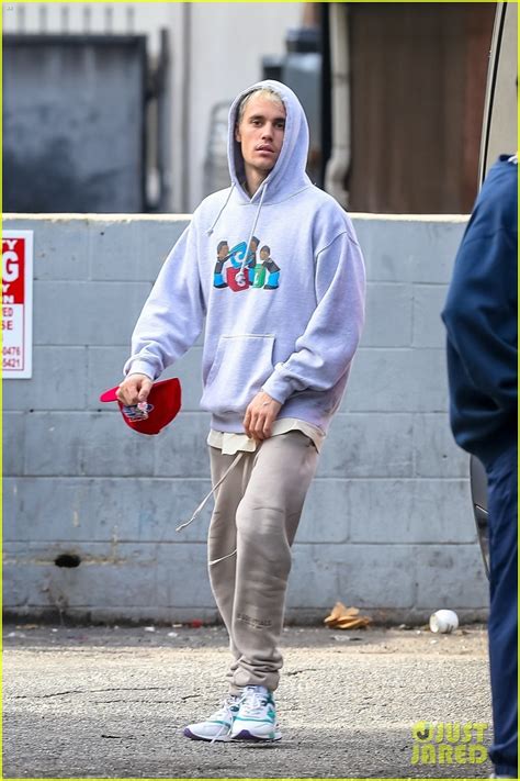Justin bieber has been famous since he was a teenager, which means the entire and if we had to guess what the biebz's 2020 style would be, this would be it. Fans React To Justin Bieber's '2020' Teaser On Social ...