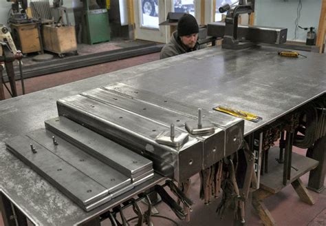 Steel central table should always look refreshing, unique and elegant, as that is. Dorset Custom Furniture - A Woodworkers Photo Journal: new ...