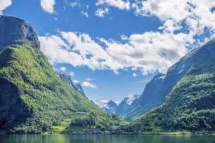 The 10 Best Norwegian Fjords Tours & Trips 2017/2018 - TourRadar