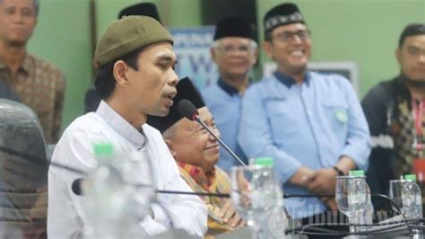Disisi lain, terkuak kalau mellya kecewa berat soal chat uas dengan seorang wanita berinisial tn. RESMI Permohonan Cerai Talak Ustadz Abdul Somad ( UAS ...