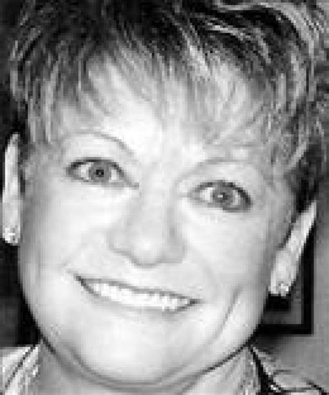 Covington S Betsy Nowland Curry Former Executive Director Of Ky Commission On Women Dies At 63