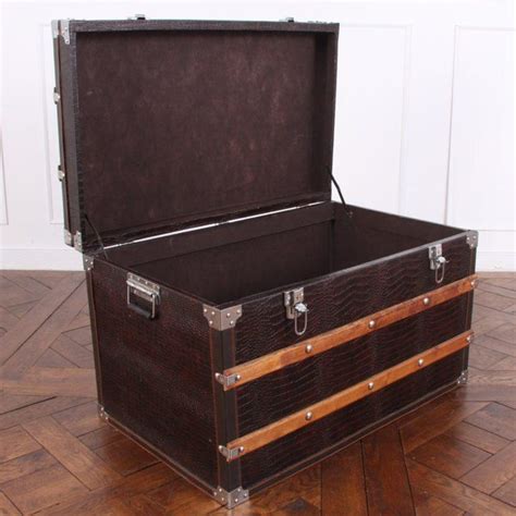 Vintage French Trunk At 1stdibs