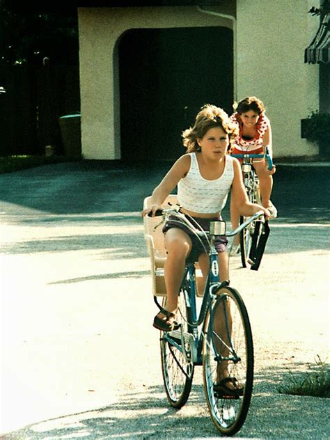 Vintage Everyday Pictures Of Teenagers Of The 1980s