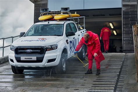 2013 tryouts rnli sea survival training rnli lifeguards skegness: RNLI lifeguards' new patrol vehicle - Ford-Trucks.com