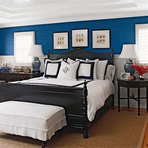 Check spelling or type a new query. 5 Rooms To Create With Navy Blue Walls