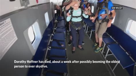 104 Year Old Chicago Woman Dies Days After Making A Skydive That Could