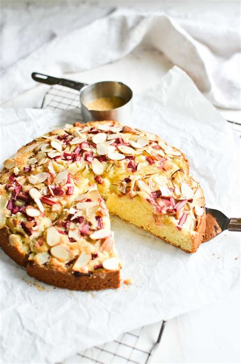 I can't tell you how excited i am to be back in this space today. Norwegian Rhubarb and Almond Cake ~ a delicate breakfast ...