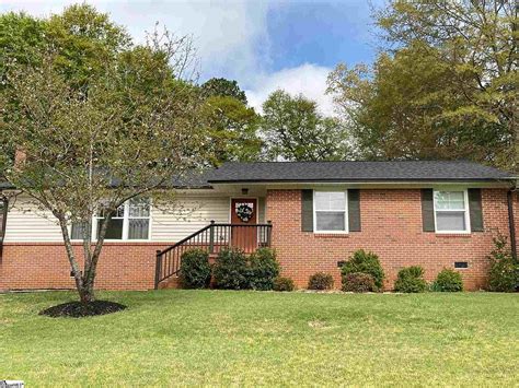 251 Lowndes Ave Greenville Sc 29607 Zillow