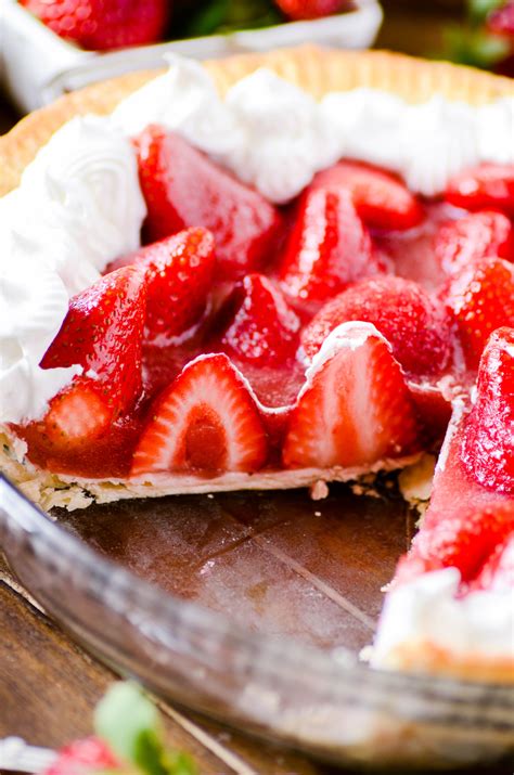 Delicious Homemade Strawberry Pie Recipe Something Swanky Recipe